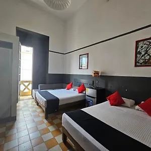 https://hotel-casa-diana.guadalajarahotels.info